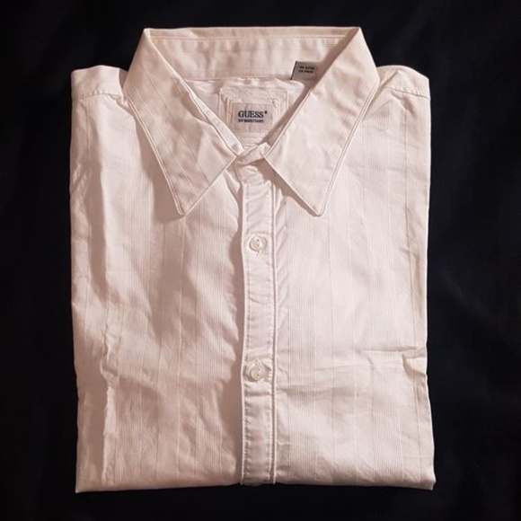 NWT GUESS Mens White Button Up Shirt with White on White Stripes - Size Large - Picture 4 of 6